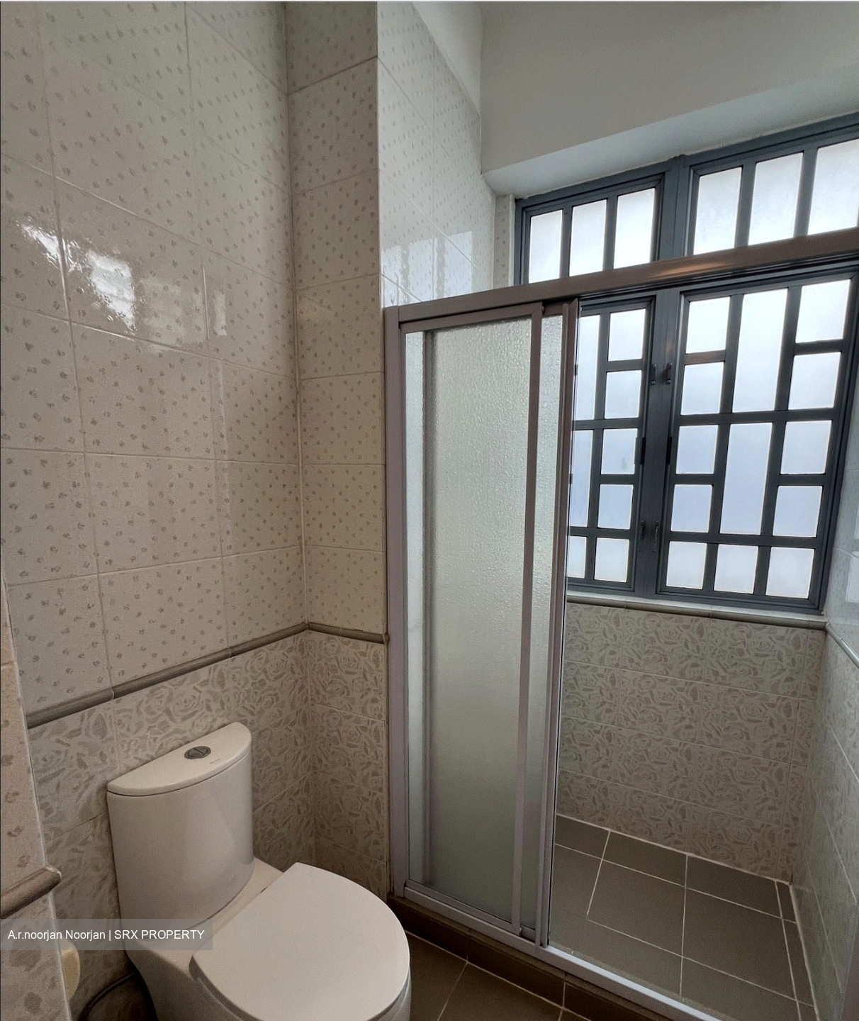 Chancery Grove (D11), Condominium #568191431